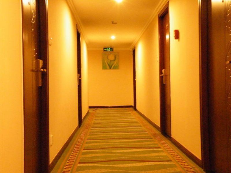 Greentree Inn Guiyang Penshuichi Business Hotel Εξωτερικό φωτογραφία