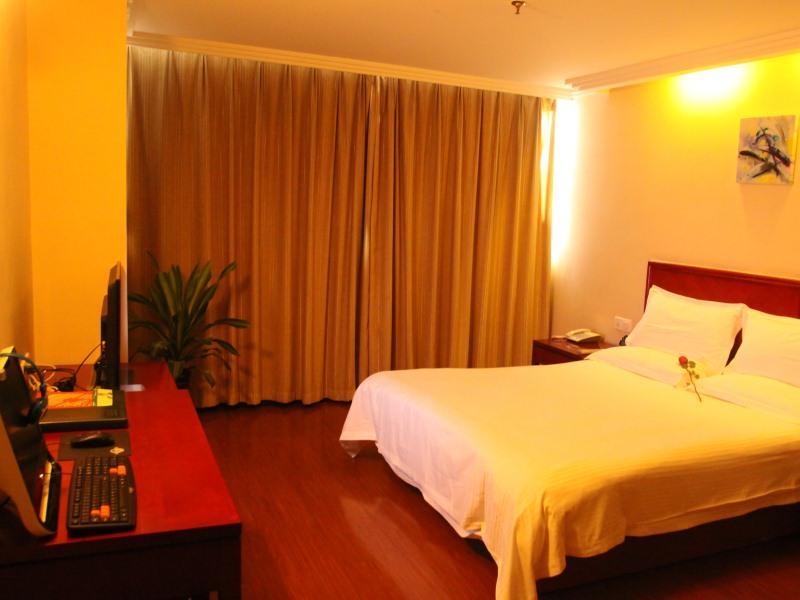 Greentree Inn Guiyang Penshuichi Business Hotel Εξωτερικό φωτογραφία