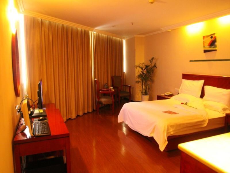 Greentree Inn Guiyang Penshuichi Business Hotel Εξωτερικό φωτογραφία